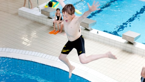 Lyseng svømmebad har aktiviteter for hele familien i Aarhus