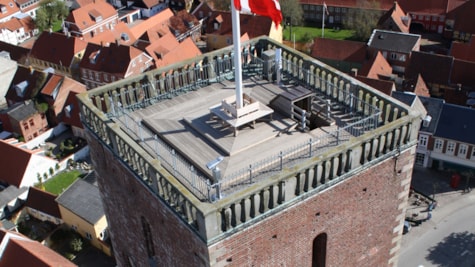Borgertårnet med flag